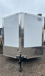 New 2025 Family Trailer 8.5x16 Tandem A xles-5200lbs axles - Cargo / Enclosed Trailer-Screwless Exterior-Rear Spoiler w/ Liights