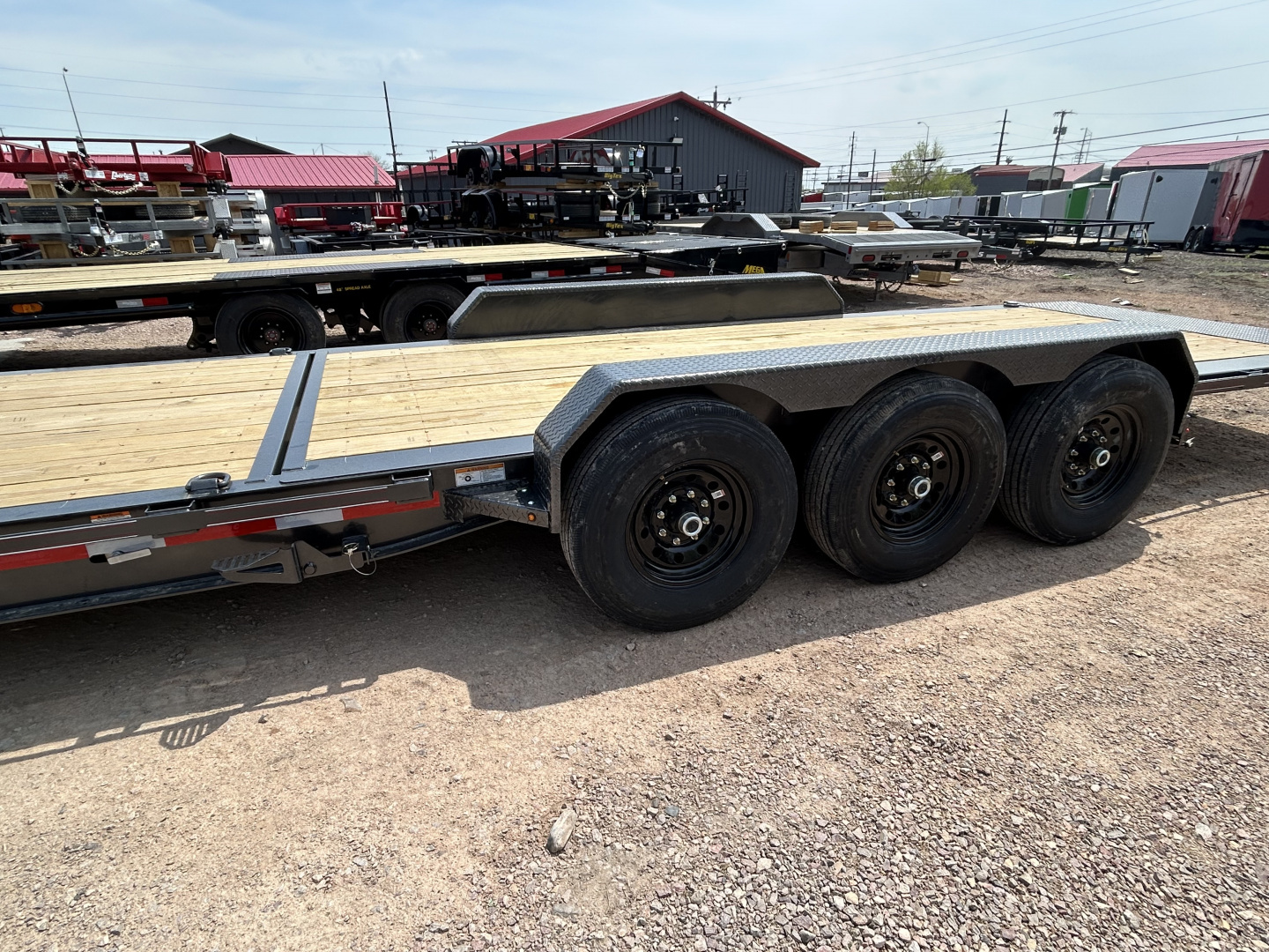New 2026 Diamond C Trailers HDT307 26X82 Tilt Trailer