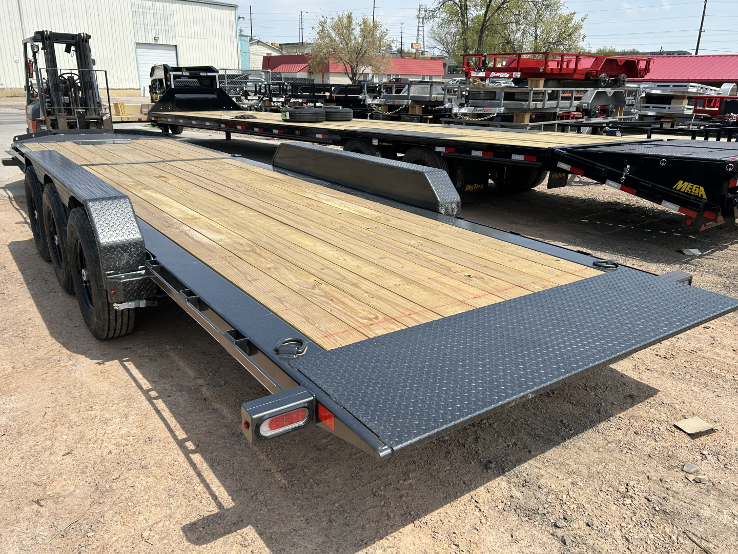New 2026 Diamond C Trailers HDT307 26X82 Tilt Trailer