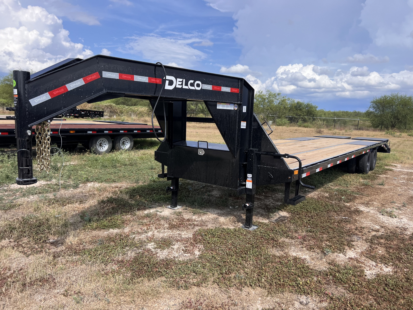 New 2026 Delco Trailers 102x32ft Gooseneck Flatbed Trailer