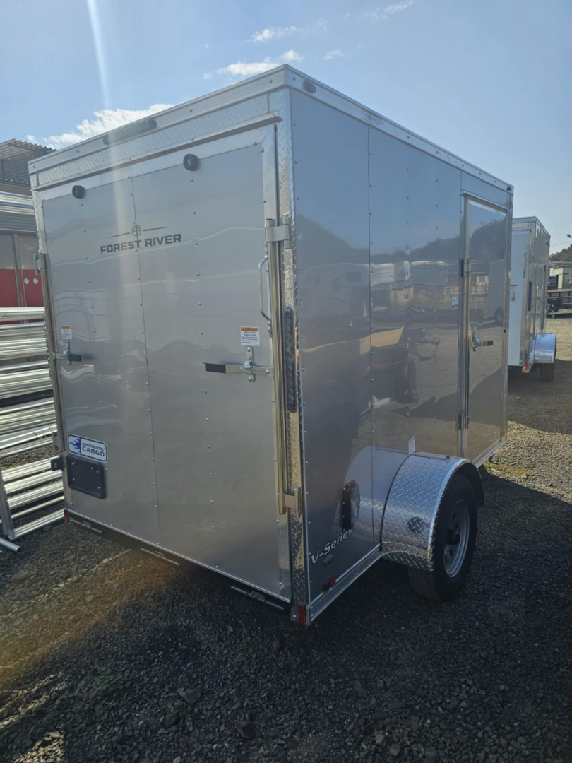 New ENCLOSED CARGO BOX 2026 CONTINENTAL VHW612SA TRAILER 6X12 DIAMOND ICE