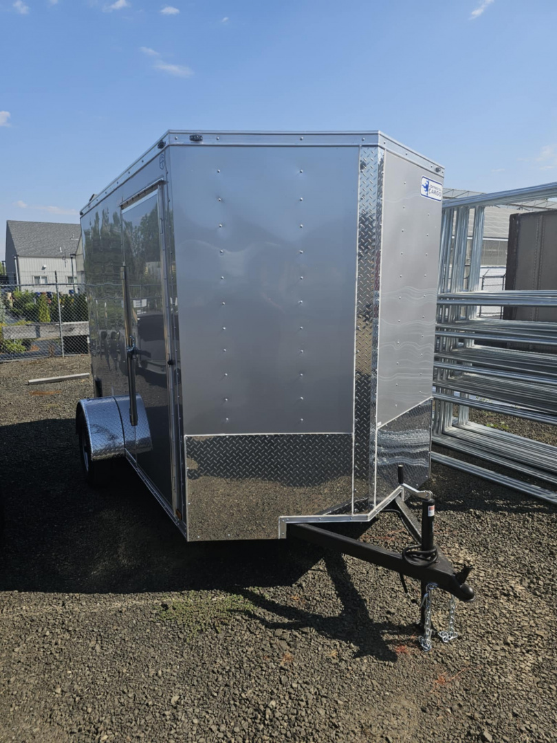 New ENCLOSED CARGO BOX 2026 CONTINENTAL VHW612SA TRAILER 6X12 DIAMOND ICE