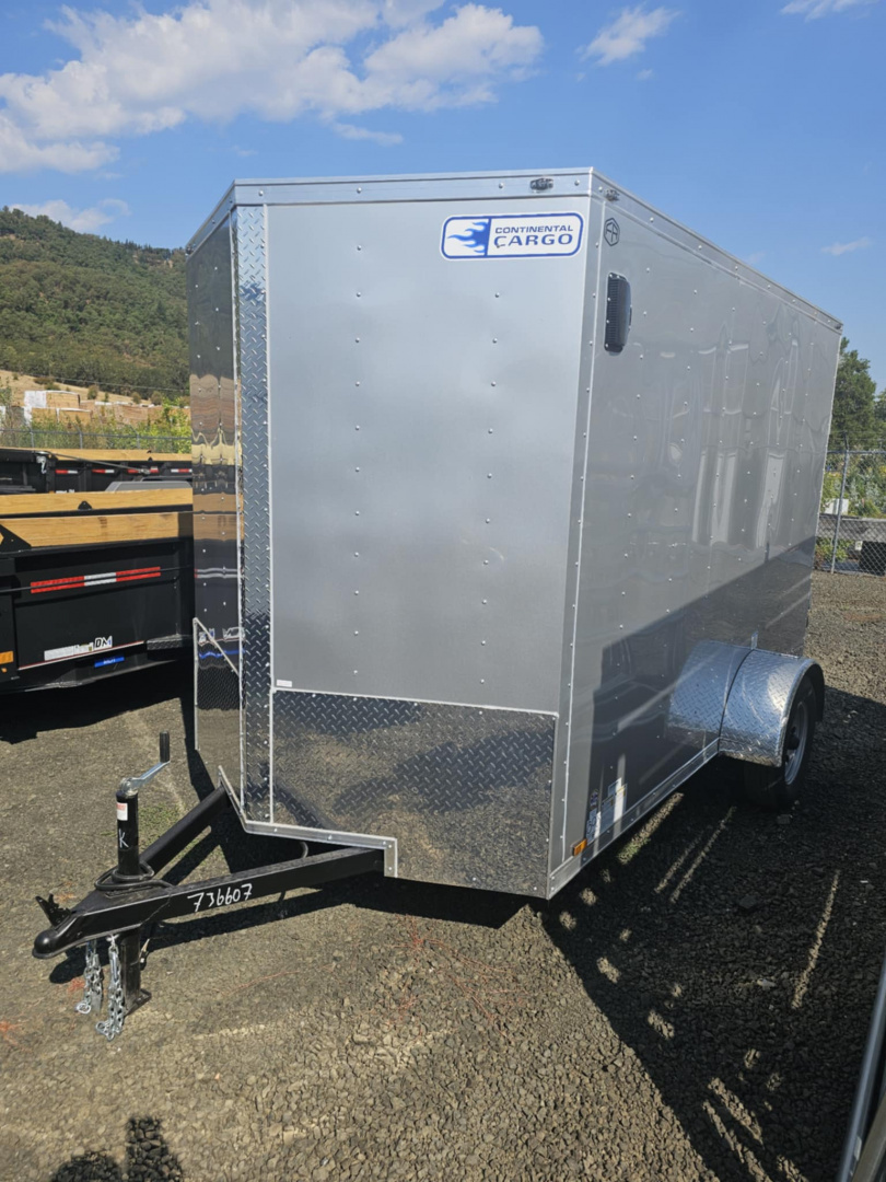 New ENCLOSED CARGO BOX 2026 CONTINENTAL VHW612SA TRAILER 6X12 DIAMOND ICE