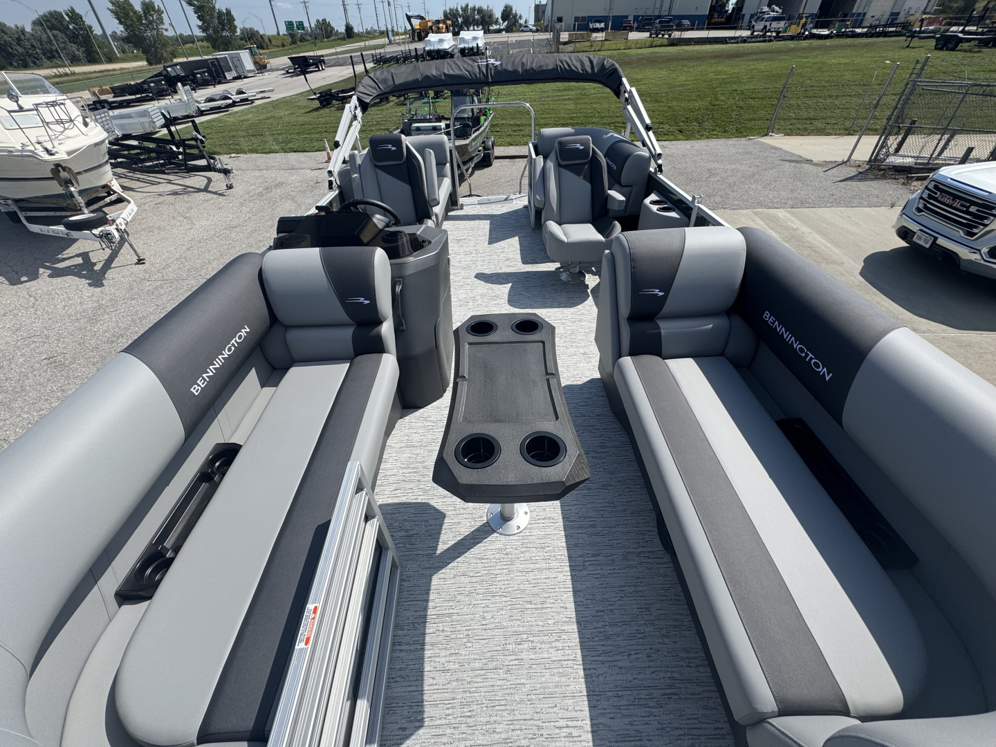 New 2026 Bennington 20 SSR Pontoon Boat
