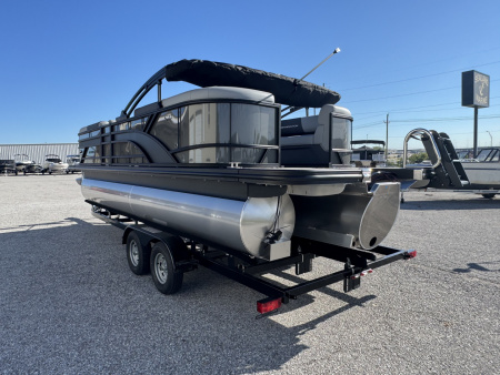 New 2026 Bennington 22 SSR Tri-Toon Boat