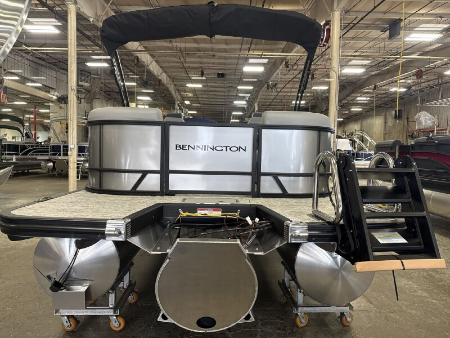 New 2026 Bennington 22 SSR Tri-Toon Boat