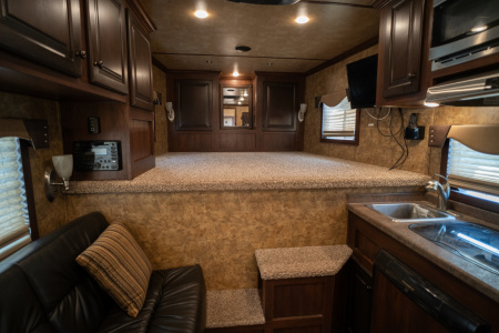 Used 2020 Exiss Trailers 8'6" Shortwall Gooseneck with Living Quarters Stock / Stock Combo Trailer