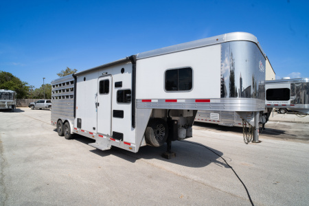 Used 2020 Exiss Trailers 8'6  Shortwall Gooseneck with Living Quarters Stock / Stock Combo Trailer