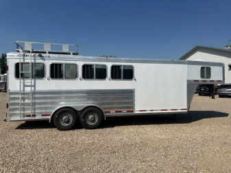 Used 2011 Featherlite 4 Horse Model 8533
