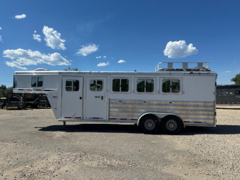 Used 2011 Featherlite 4 Horse Model 8533
