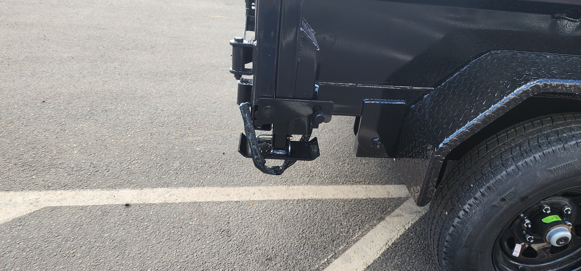 New 72in x 10 Sure-Trac Low-Pro Single Ram Dump Trailer 10k***Stab Jacks