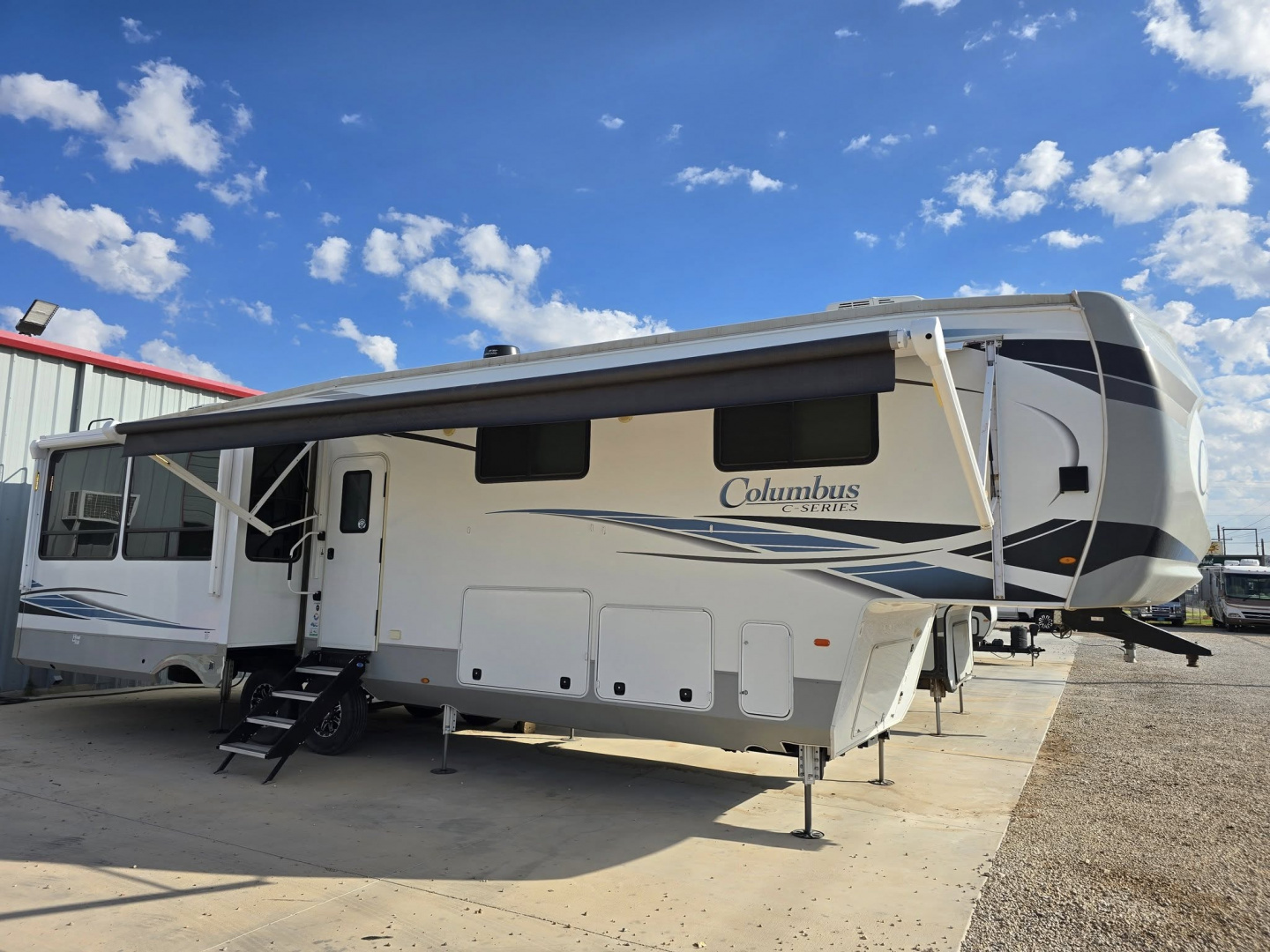 Used 2022 Palomino Columbus 379MBC Fifth Wheel