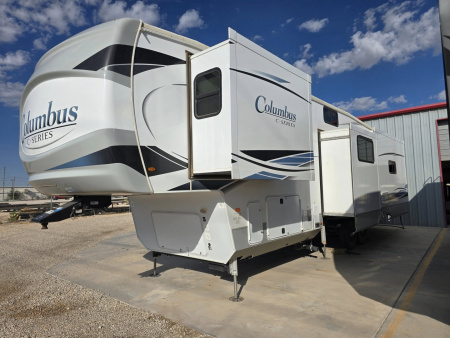 Used 2022 Palomino Columbus 379MBC Fifth Wheel