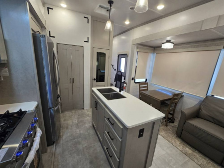 Used 2022 Palomino Columbus 379MBC Fifth Wheel