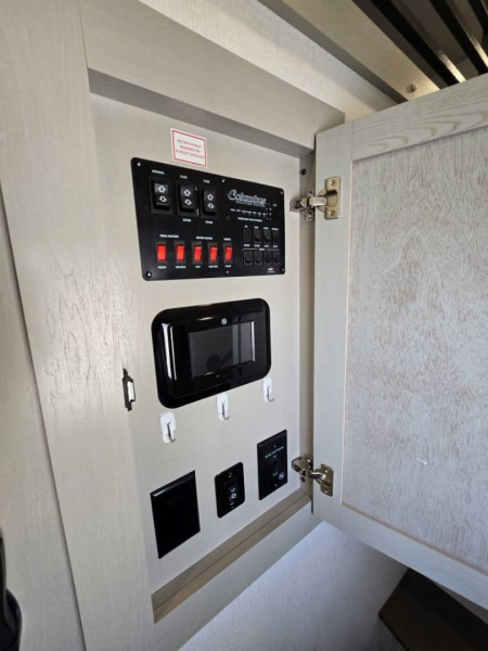 Used 2022 Palomino Columbus 379MBC Fifth Wheel