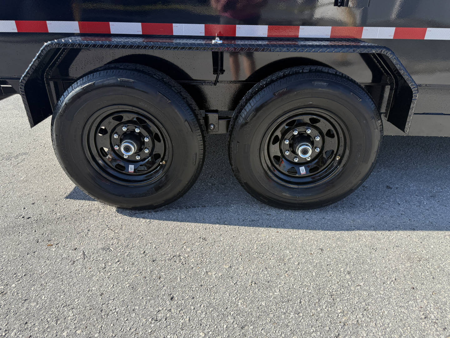 New 2026 Punch 83x14 14K Scissor Dump Trailer