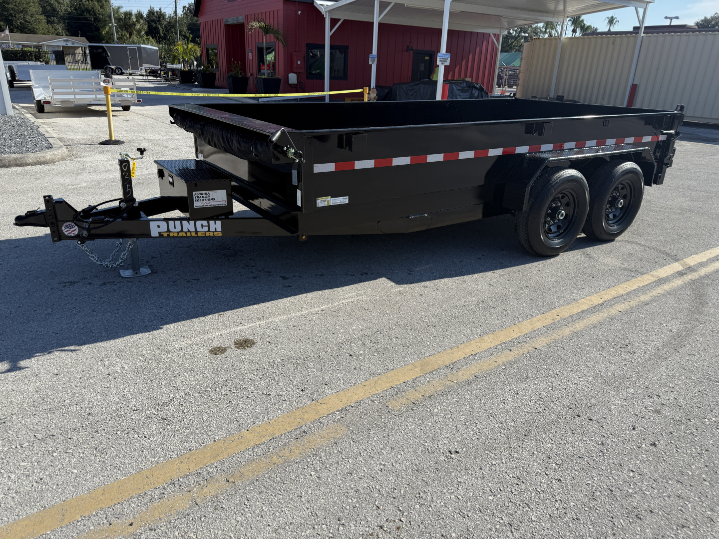New 2026 Punch 83x14 14K Scissor Dump Trailer