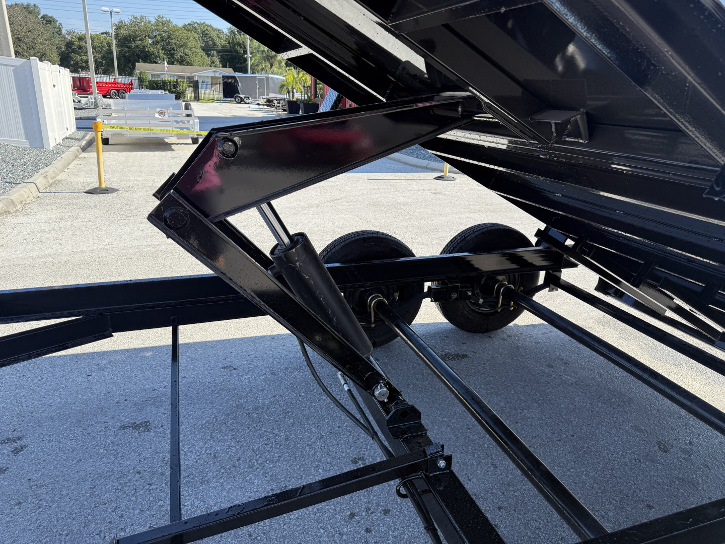 New 2026 Punch 83x14 14K Scissor Dump Trailer