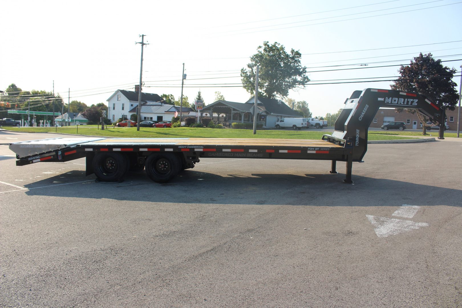 New 2025 Moritz FDGH DT 20' + 5' GOOSENECK Deckover Flatbed Trailer- Full Width Aluminum Ramps- 25900# GVW