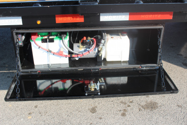 New 2025 Moritz FDGH DT 20' + 5' GOOSENECK Deckover Flatbed Trailer- Full Width Aluminum Ramps- 25900# GVW