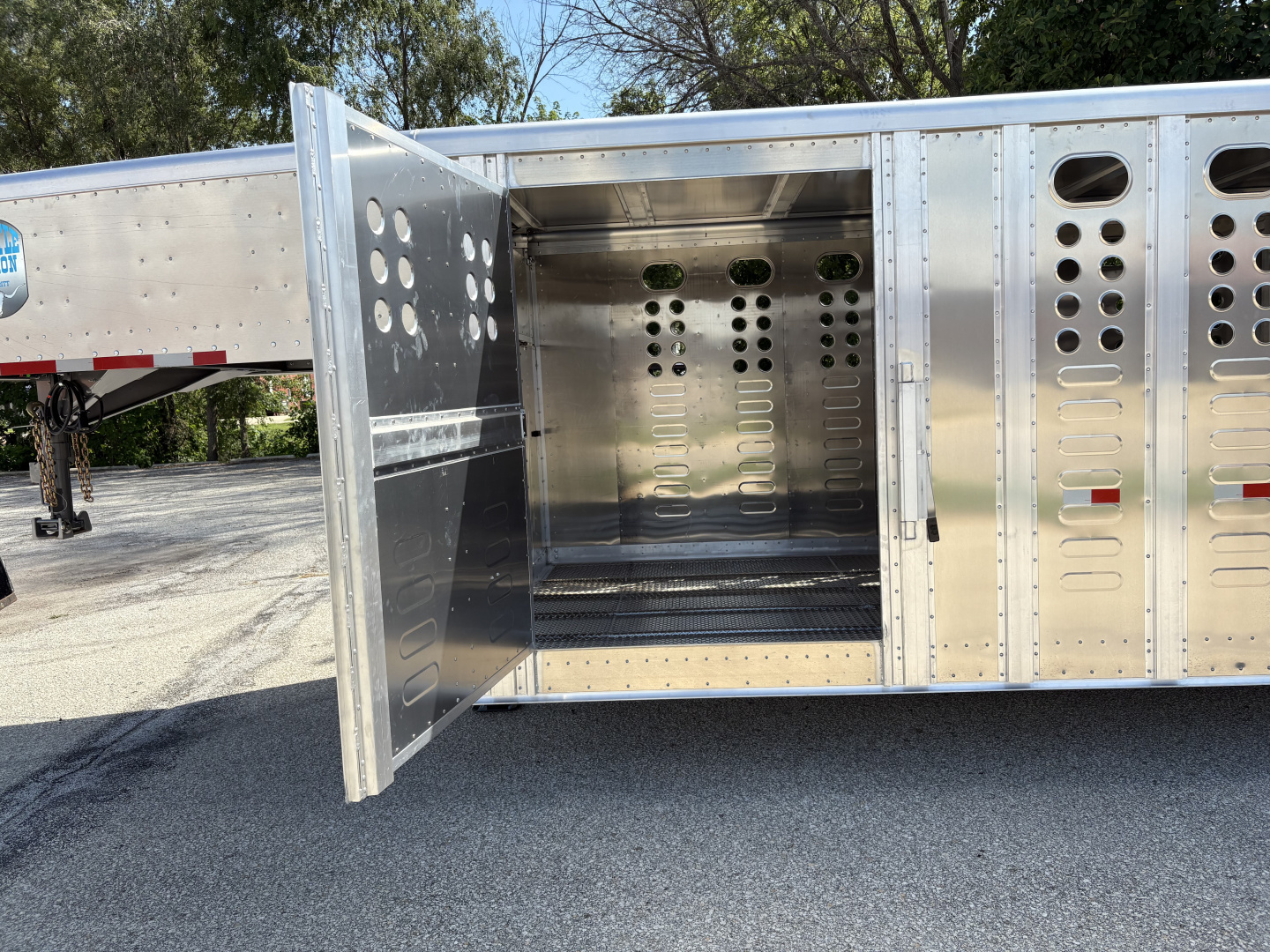 New 2026 94x32 Merritt Trailer 2Gates 1w/Slide