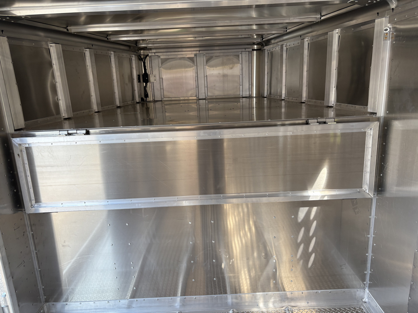 New 2026 94x32 Merritt Trailer 2Gates 1w/Slide