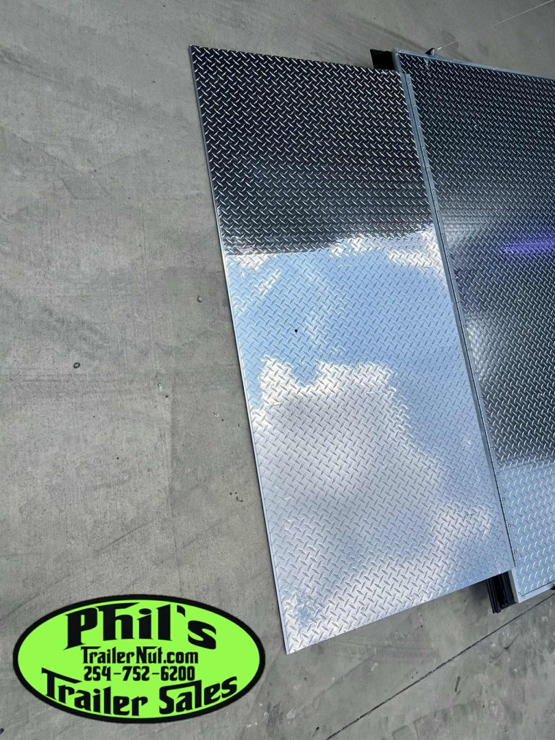 New Haulmark NEW 85X34 EDGE ENCLOSED RACE TRAILER ELECTRIC AWNING CAR RACE TRAILER CAR HAULER CARGO TRAILER Car / Racing Trailer