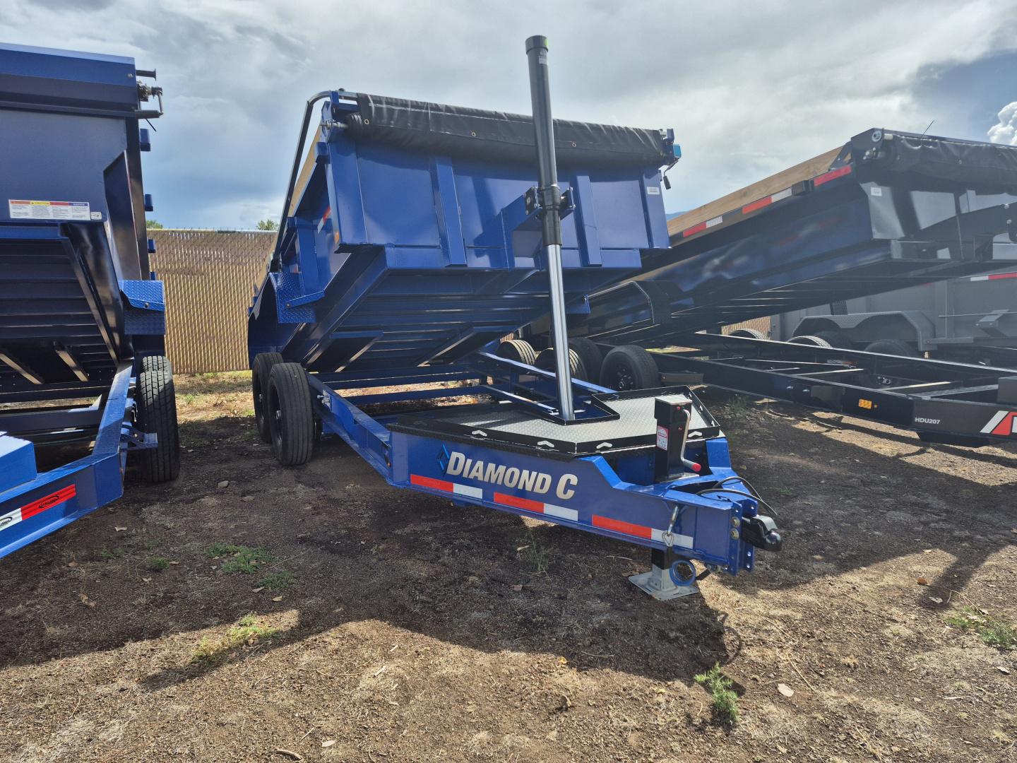 New 2025 Diamond C Tandem Axle Telescopic Dump /14,900 GVWR/82"x12'