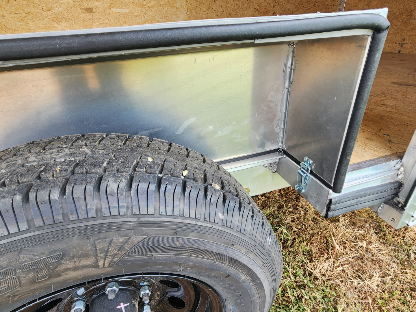 New 2026 E-Z Hauler EZEC 8.5X24CH XLT-P Car / Racing Trailer ( NO TRADE )