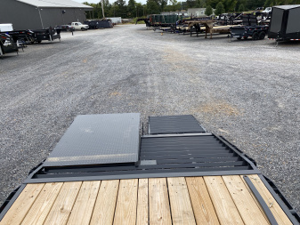 New 2026 Lamar 102" x 25' 22k Gooseneck Trailer