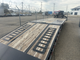 Used 2026 Midsota 32' 25.9K Equipment Trailer
