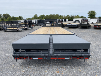New 2026 Lamar 102" x 25' 14k Gooseneck Trailer