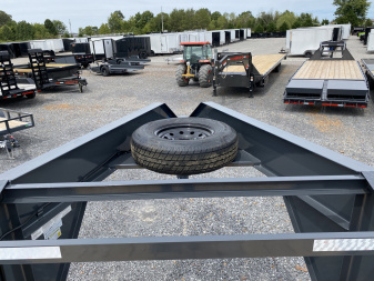 New 2026 Lamar 102" x 25' 14k Gooseneck Trailer