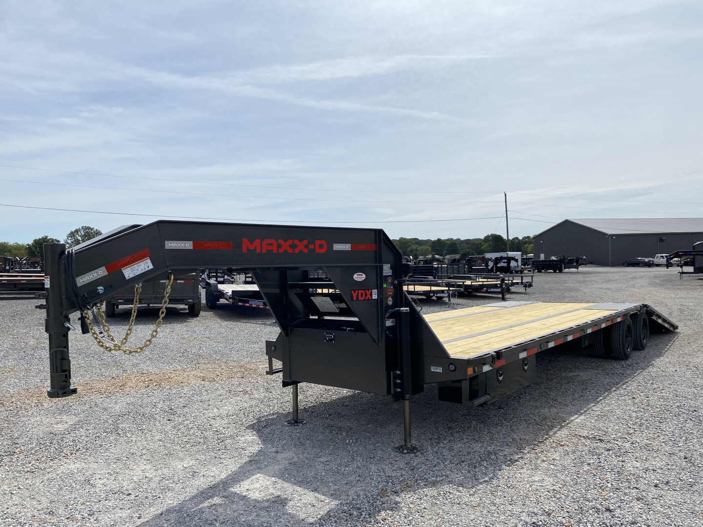 New 2026 MAXXD 34' x 102" 30k Hyd Dove Gooseneck Trailer