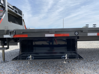 New 2026 MAXXD 34' x 102" 30k Hyd Dove Gooseneck Trailer