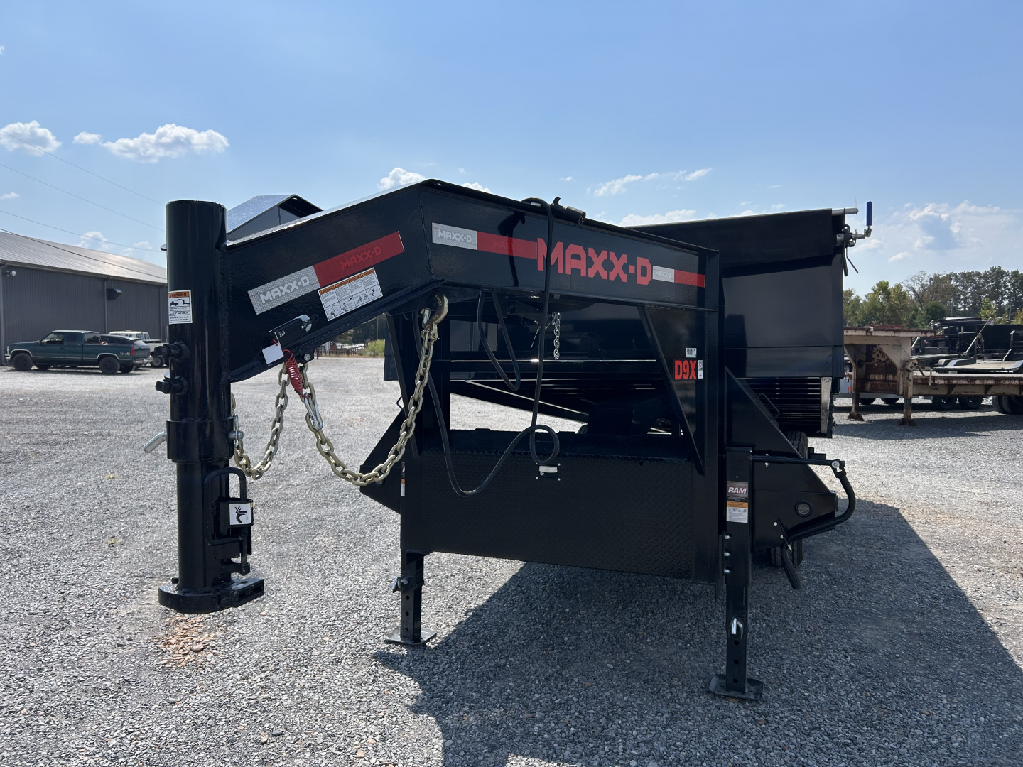 New 2026 MAXXD 96"X16' 21K Deckover Gooseneck Dump Trailer