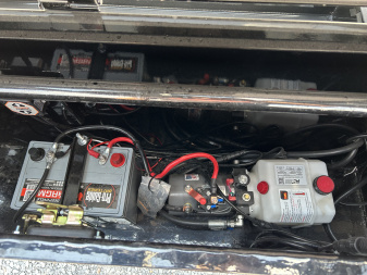 New 2026 MAXXD 96"X16' 21K Deckover Gooseneck Dump Trailer