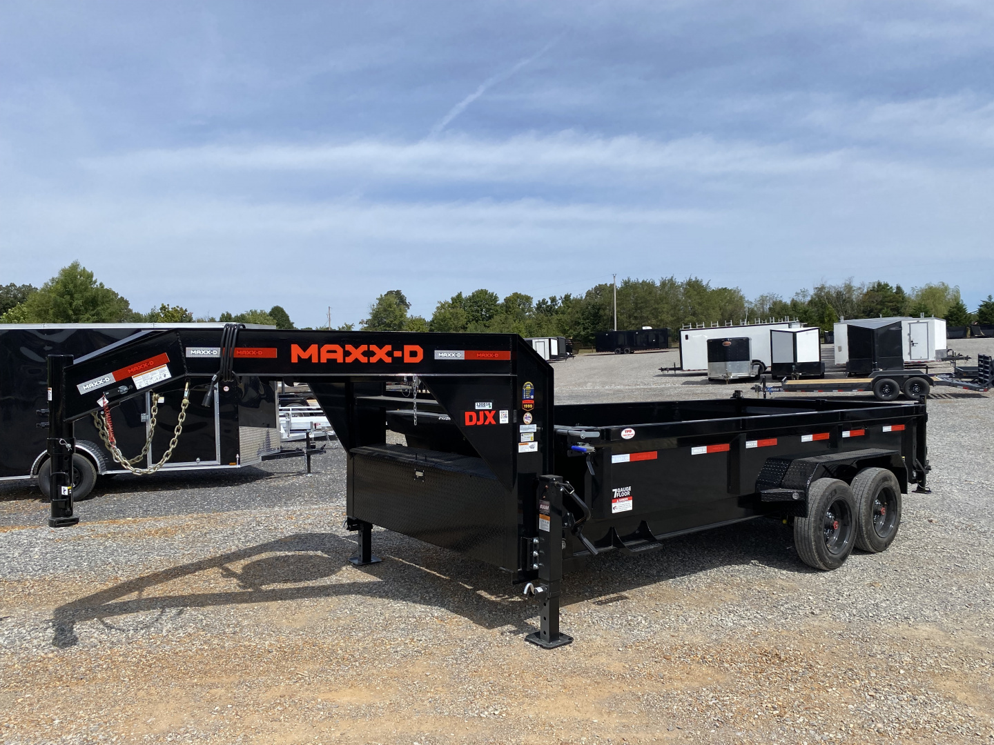 New 2026 MAXXD 16' x 83" 18k Gooseneck Dump Trailer