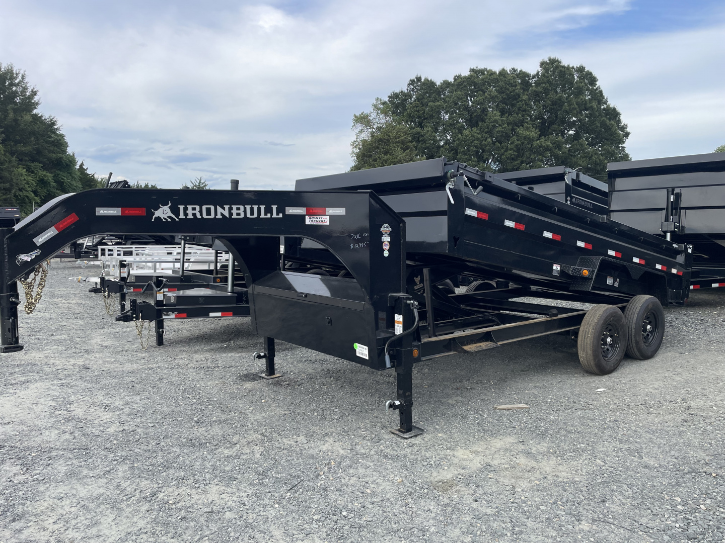 New 2026 Iron Bull gooseneck Dump Trailer 7x16