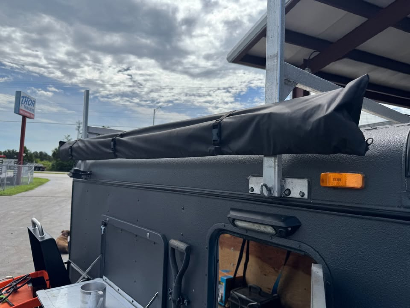 Used 1996 United Expressline 5X8 OVERLAND - OFFROAD TRAILER Cargo / Enclosed Trailer