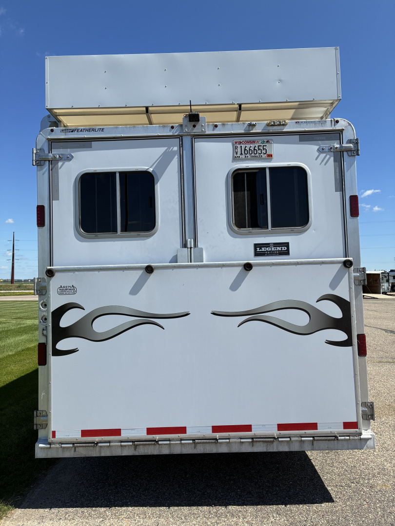 Used 2016 Featherlite Trailers 4H 15' LQ Legend Horse Trailer