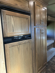 Used 2016 Featherlite Trailers 4H 15' LQ Legend Horse Trailer
