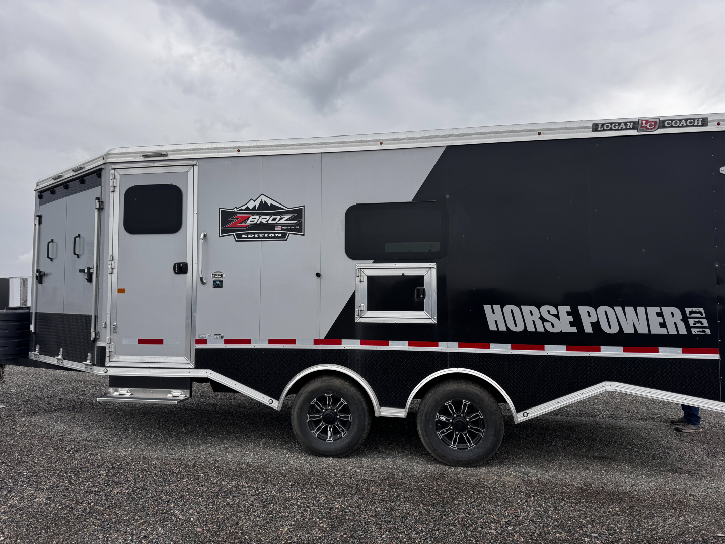 New 2024 Logan Coach 25' ZBROZ Snowmobile Trailer