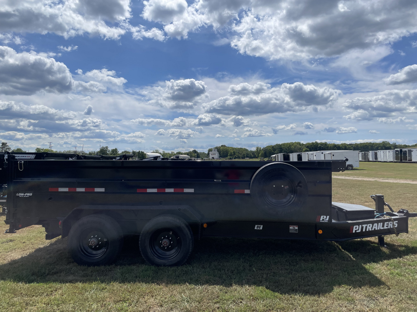New 2026 PJ Trailers 83X16 HD LOW PRO (DE) 22K High Side Dump Trailer