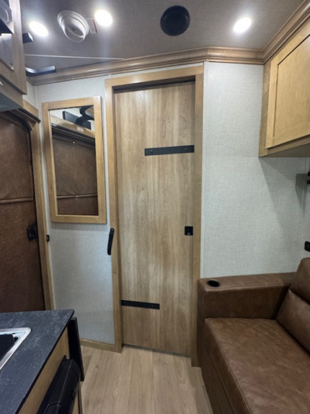 New 2026 Exiss Trailers Escape 7206 2H Living Quarters Horse Trailer