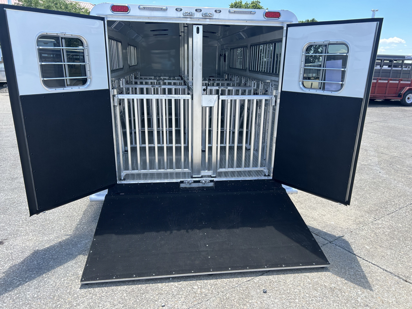 New 2026 4-Star Trailers Show Stock 8 Pen Stock Trailer
