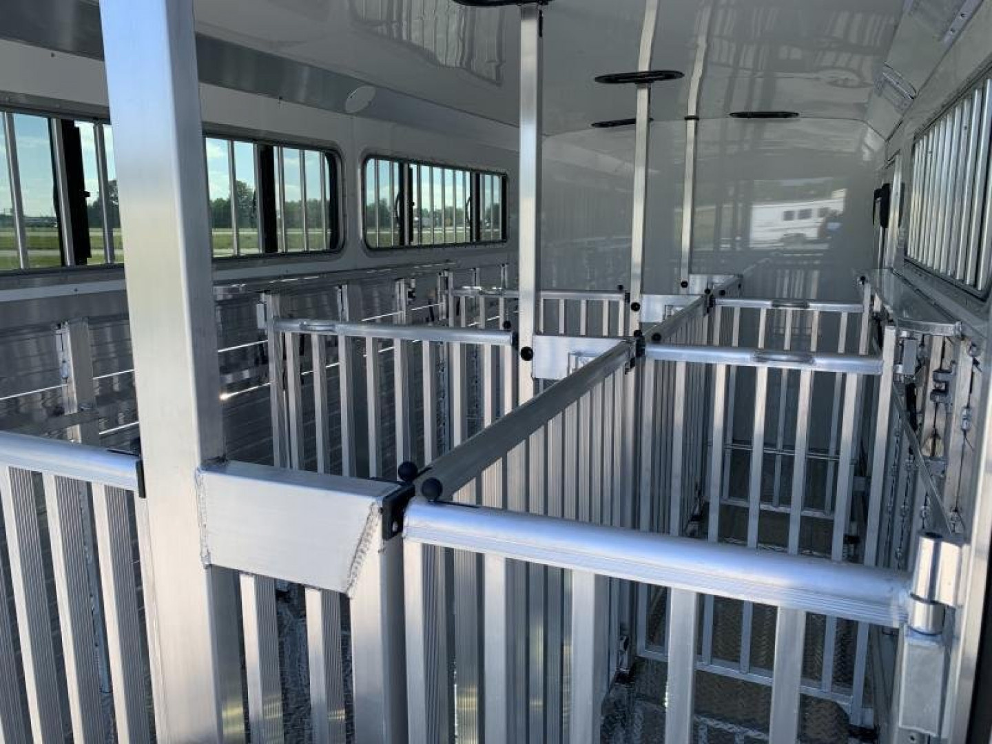 New 2026 4-Star Trailers 6 Pen Show Stock Trailer