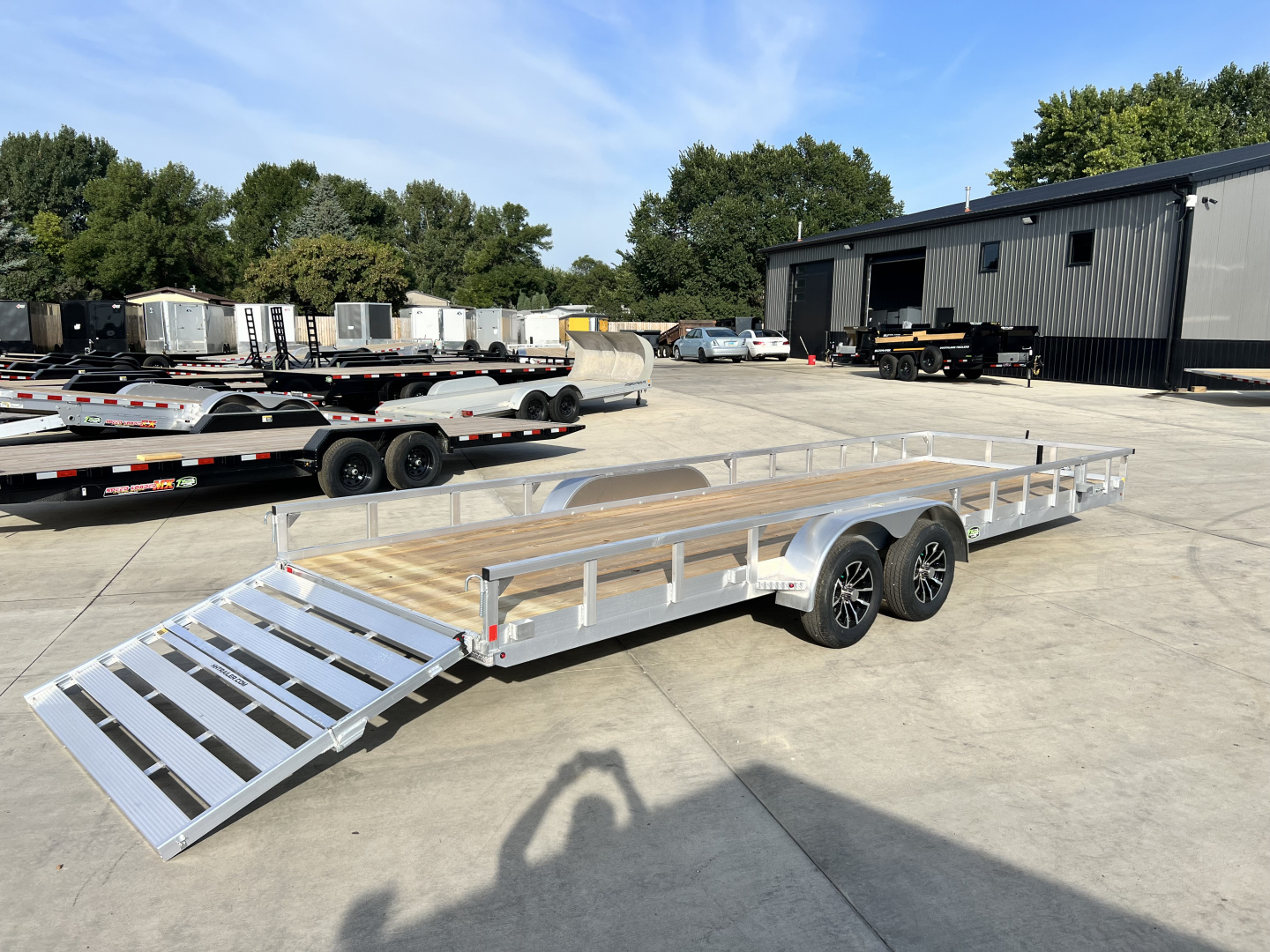 New NEW 2026 H&H 24' Aluminum 2-3500lb axles=7K Railside Utility Aluminum Wheels