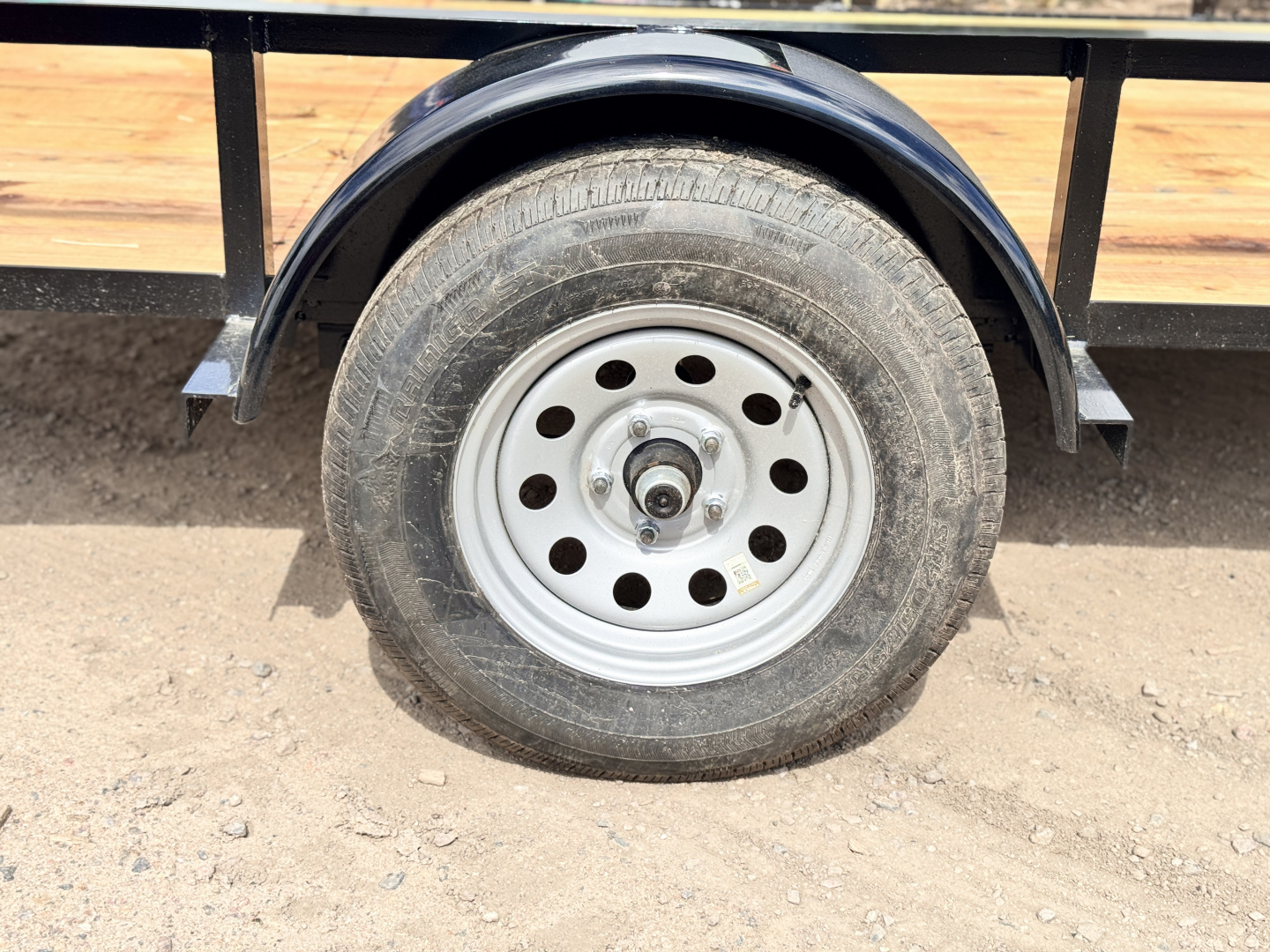 New 2025 Diamond T 6-12 Prowler Rampgate Utility