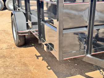 New 2025 Diamond T 5-10-2H Solid Side RampGate Utility 3K GVWR